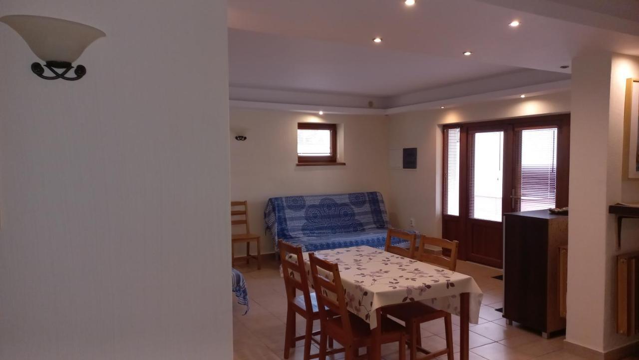 Apartamenty Warka Eksteriør billede